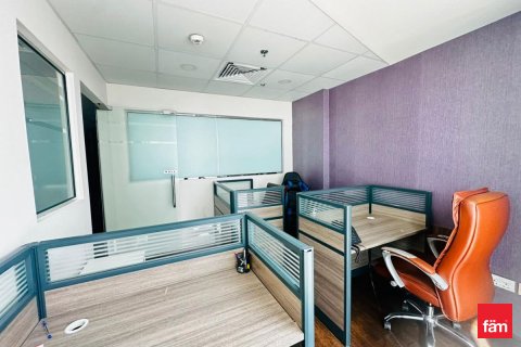 Zyrë në Business Bay, Dubai, Emiratet e Bashkuara Arabe 91.8 m2. № 713593 - Foto 8