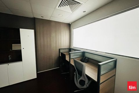 Zyrë në Business Bay, Dubai, Emiratet e Bashkuara Arabe 91.8 m2. № 713593 - Foto 10