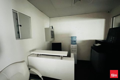 Zyrë në Business Bay, Dubai, Emiratet e Bashkuara Arabe 91.8 m2. № 713593 - Foto 12