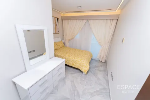 Kuća u nizu u gradu Jumeirah Village Triangle, Dubai, UAE 2 spavaće sobe, 180 m2 Br. 649745 - Slika 19