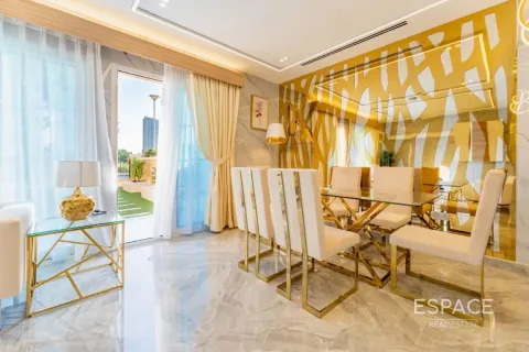 Kuća u nizu u gradu Jumeirah Village Triangle, Dubai, UAE 2 spavaće sobe, 180 m2 Br. 649745 - Slika 2