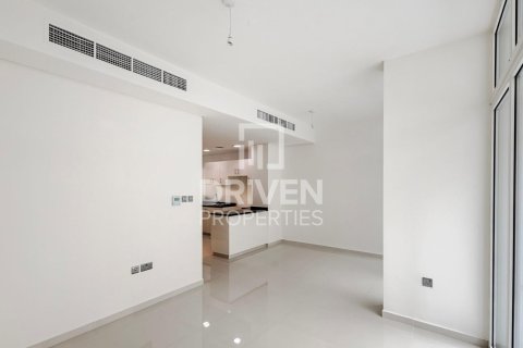 טאונהאוס למכירה ב Dubai, איחוד האמירויות 3 חדרי שינה, 112.23 מ"ר, מספר 744385 - תמונה 1