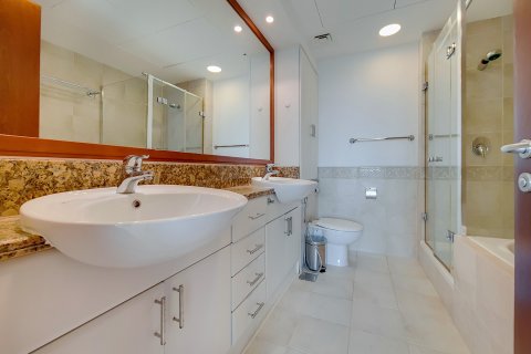 Dubai Marina, Dubai, UAE의 임대용 아파트 침실 3개, 233.74제곱미터 번호 764346 - 사진 11