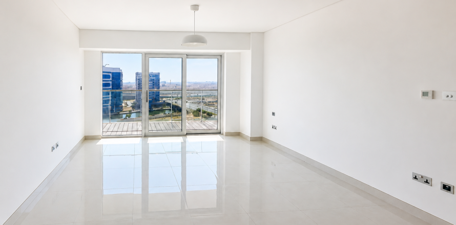 Apartment in Al Raha Beach, Abu Dhabi, UAE 2 bedrooms, 127.83 sq.m. № 764347