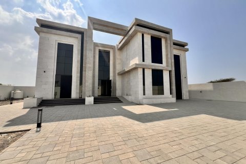 Villa sa Al Uraibi, Ras Al Khaimah, UAE 7 silid-tulugan, 1087 sq.m. № 656474 - larawan 1