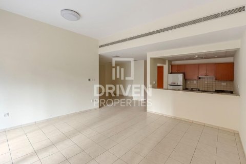 Appartement te huur in Greens, Dubai, VAE 3 slaapkamers, 155 vr.m., nr 654822 - foto 3