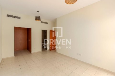 Appartement te huur in Greens, Dubai, VAE 3 slaapkamers, 155 vr.m., nr 654822 - foto 9