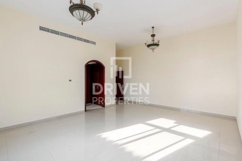 Vila di Al Barsha, Dubai, UAE 7 bilik tidur, 791 meter persegi № 654823 - foto 19