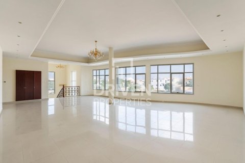 Vila di Al Barsha, Dubai, UAE 7 bilik tidur, 791 meter persegi № 654823 - foto 2