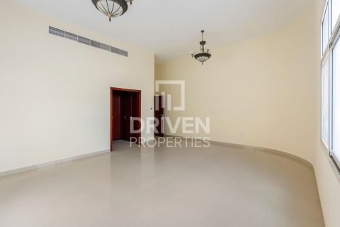 Vila di Al Barsha, Dubai, UAE 7 bilik tidur, 791 meter persegi № 654823 - foto 13