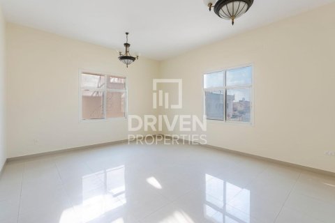 Vila di Al Barsha, Dubai, UAE 7 bilik tidur, 791 meter persegi № 654823 - foto 18