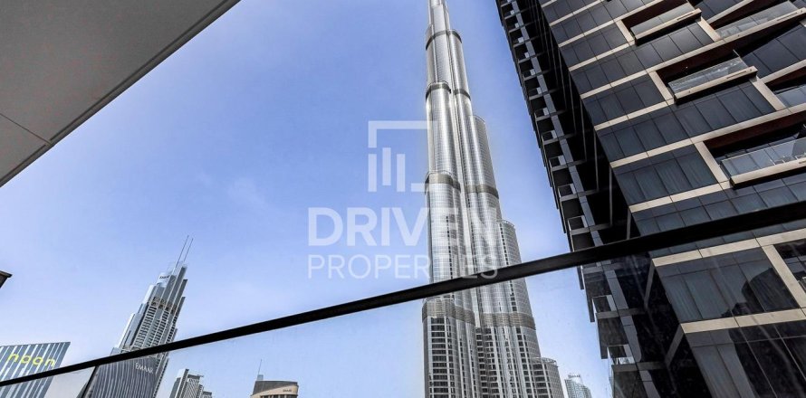 Apartment in Downtown Dubai (Downtown Burj Dubai), UAE 3 bedrooms, 156 sq.m. № 654820