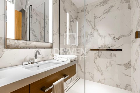 Apartment in Downtown Dubai (Downtown Burj Dubai), UAE 3 bedrooms, 156 sq.m. № 654820 - photo 14