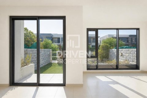 Townhouse til leje i Dubai Hills Estate, Dubai, UAE 4 soveværelser, 201.32 kvm № 745785 - foto 3