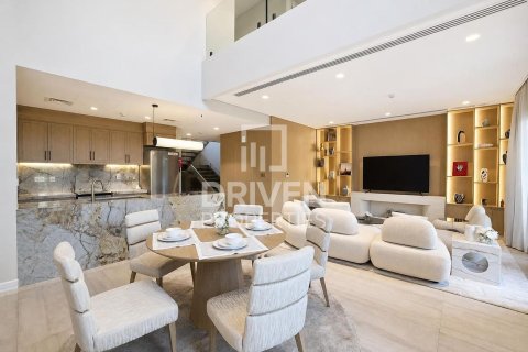 Jumeirah, Dubai, संयुक्त अरब अमीरात में टाउनहाउस, 3 बेडरूम, 267.93 वर्ग मीटर, संख्या 745781 - फ़ोटो 1
