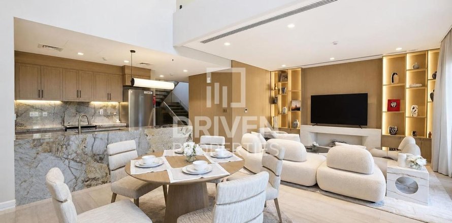 Jumeirah, Dubai, संयुक्त अरब अमीरात में टाउनहाउस, 3 बेडरूम, 267.93 वर्ग मीटर, संख्या 745781