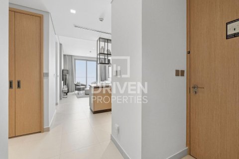 Apartment til leje i Downtown Dubai (Downtown Burj Dubai), Dubai, UAE 2 soveværelser, 111.2 kvm № 745783 - foto 17