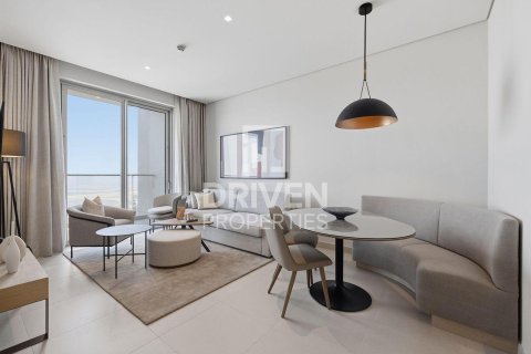 Apartment til leje i Downtown Dubai (Downtown Burj Dubai), Dubai, UAE 2 soveværelser, 111.2 kvm № 745783 - foto 5