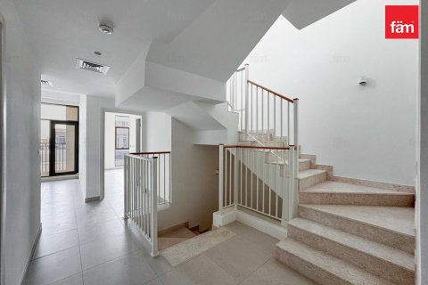 Вилла Дубай, БАӘ-да 4 жатын бөлмелер, 338.6 м² № 668798 - фото 14