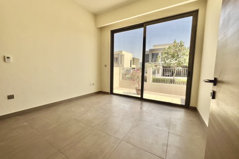 Üürile anda villa asukohaga Dubai Hills Estate, AÜE: 4 magamistoaga, 672.06 m² Nr 751159 - pilt 6