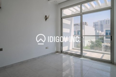 Kuća u nizu u Al Furjan, Dubai, UAE 4 spavaćih soba, 225 m2 Br. 642000 - fotografija 4