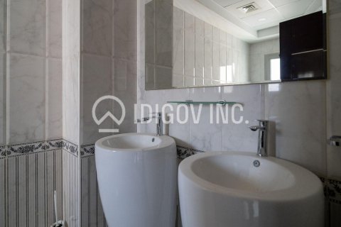 Māja Al Furjan, Dubaijā, AAE 4 istabas, 225 m2 Nr. 642000 - attēls 9