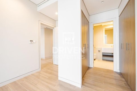 Vila u Jumeirah, Dubai, UAE 3 spavaćih soba, 291 m2 Br. 653266 - fotografija 21