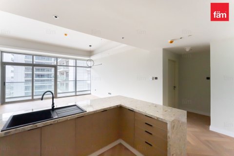 Lägenhet uthyres i Al Barsha, Dubai, UAE 2 sovrum, 196.4 kvm Nr. 679002 - fotografi 6