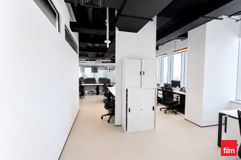 Zyrë në Motor City, Dubai, Emiratet e Bashkuara Arabe 309.3 m2. № 712664 - Foto 5