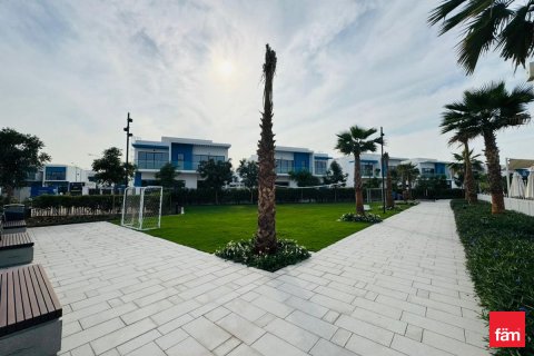 Dubai, UAE의 판매용 타운하우스 침실 4개, 144제곱미터 번호 712661 - 사진 14