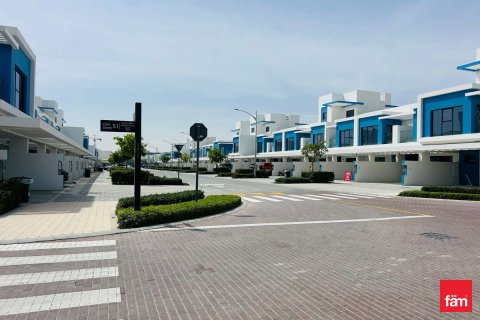Dubai, UAE의 판매용 타운하우스 침실 4개, 144제곱미터 번호 712661 - 사진 17