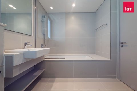 Villa te koop in Dubai, VAE 3 slaapkamers, 129 vr.m., nr 739868 - foto 12