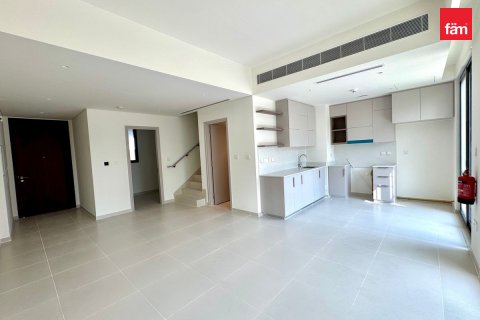 Villa te koop in Dubai, VAE 3 slaapkamers, 129 vr.m., nr 739868 - foto 16