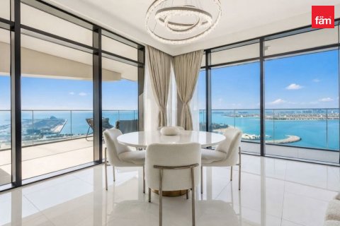 Apartmán v Dubai Harbour, SAE 3 spálne, 197.9 m2 č. 726664