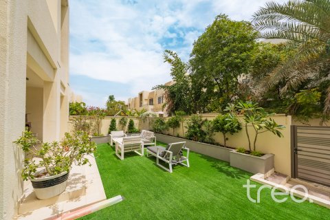 Radhus till försäljning i Reem, Dubai, UAE 4 sovrum, 237 kvm Nr. 741088 - fotografi 20