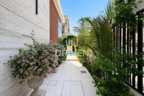 Willa na sprzedaż w Nadd Al Sheba, Dubai, ZEA 5 sypialnie, 464.79 mkw., nr 767987 - zdjęcie 25
