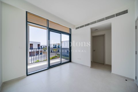 Kaupunkipientalo Arabian Ranches 3, Dubai, Arabiemiraatit 3 makuuhuonetta, 117.05778000 m2 № 651163 - kuva 13