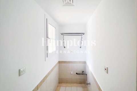 Villa te huur in The Springs, Dubai, VAE 2 slaapkamers, 166.66798200 vr.m., nr 651159 - foto 3