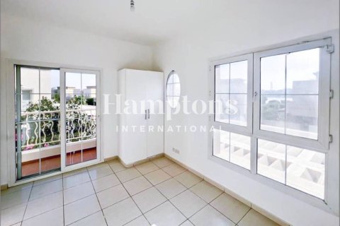 Villa te huur in The Springs, Dubai, VAE 2 slaapkamers, 166.66798200 vr.m., nr 651159 - foto 4