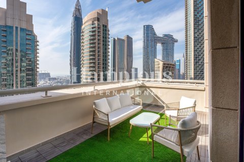 Apartment sa Downtown Dubai (Downtown Burj Dubai), UAE 2 silid-tulugan, 121.17988611 sq.m. № 651160 - larawan 13