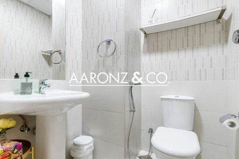 Üürile anda kontor asukohaga Business Bay, Dubai, AÜE: 133 m² Nr 702183 - pilt 12