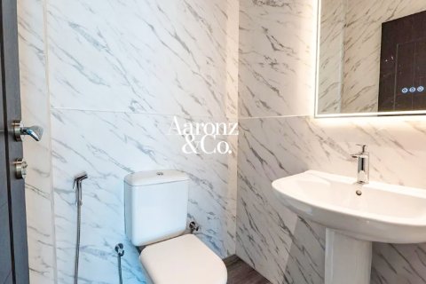 Iroda itt: Business Bay, Dubai, EAE, 74 m², azonosító: 702188 - fénykép 6