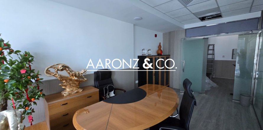 Офис Бизнес-Бэй, Дубай, БАӘ-да 108 м² № 702186