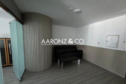 Снять в аренду офис в Бизнес-Бэй, Дубай, ОАЭ 108м2, № 702186 - фото 9