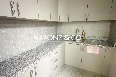 Office in Business Bay, Dubai, UAE 76 sq.m. № 702185 - photo 12