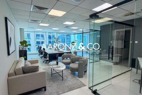 Office in Business Bay, Dubai, UAE 76 sq.m. № 702185 - photo 10