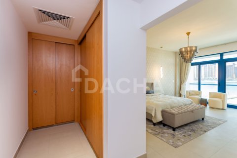 Vila v Palm Jumeirah, Dubai, SAE 5 spální, 302 m2 č. 706520 - Fotografia 14