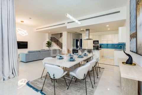 Vila v Palm Jumeirah, Dubai, SAE 5 spální, 302 m2 č. 706520 - Fotografia 6