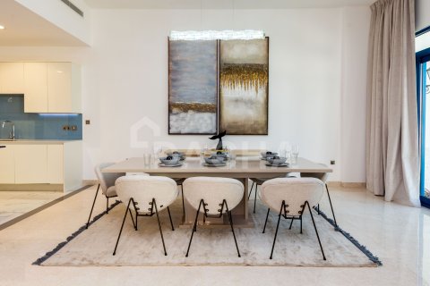 Vila v Palm Jumeirah, Dubai, SAE 5 spální, 302 m2 č. 706520 - Fotografia 11