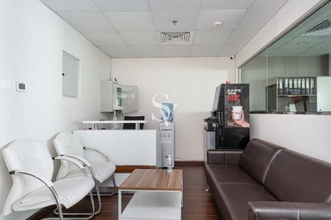 Oficina en alquiler en Business Bay, Dubai, EAU 92 m2 № 720243 - foto 2